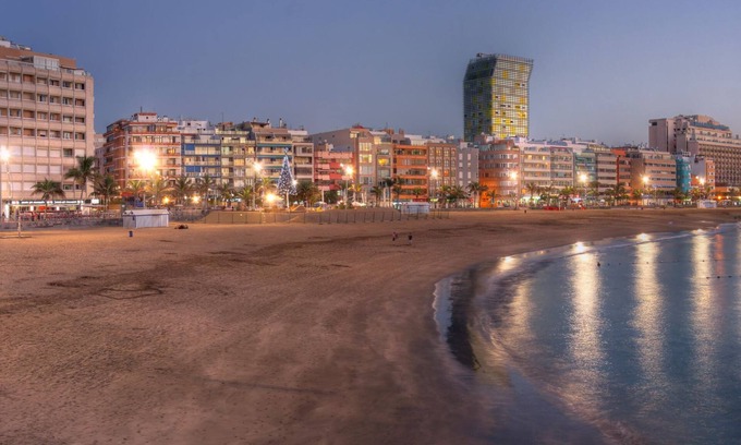 Las Palmas de Gran Canaria Bed & Breakfast | Twenty-Seven Degrees
