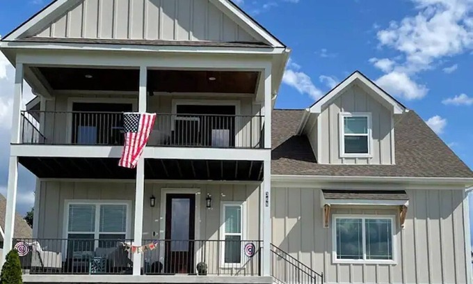 Winchester House | Twin Creeks Getaway- Pet Friendly- Amenities Abound! Golf cart rental available!