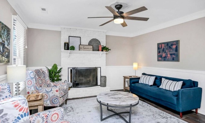 Sumter House | Twin Lakes Retreat | Close to Shaw AFB | Sleeps 9!