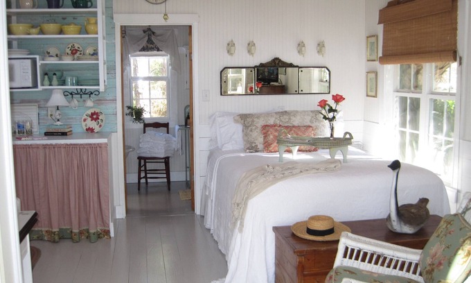 Tybee Island Cottage | Twin Palms Cottage