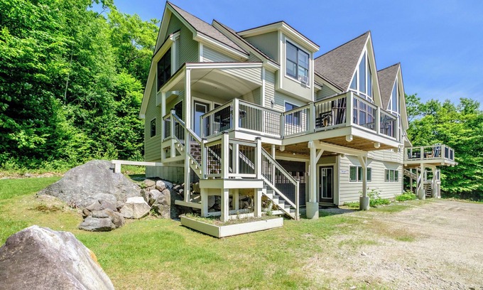 Sunday River Area House | Twin Peaks West- At Sunday River! Rent one unit or both with adjoining access
