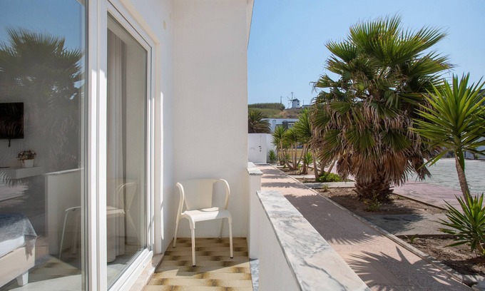 Ribamar Apartment | Twin Room 10 with Balcony and Wi-Fi