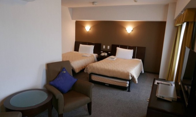 Matsuyama Hotel | Twin room Smoking Spacious 30 sqm With breakfa/Naha Okinawa