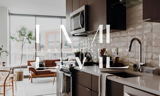 Beachwood Apartment | Two bed Penthouse in Shaker Heights, perfect to set up close to the city.