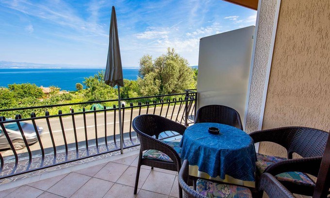 Donji Kraj Apartment | Two bedroom apartment with terrace Kraj, Opatija (A-7724-c)