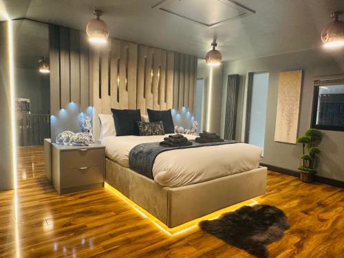 Slough Apartment | Two Bedroom Apartment
