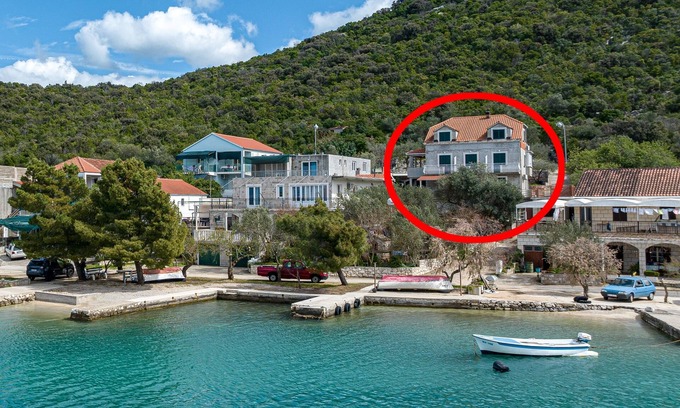 Dubrava Apartment | Two bedroom apartment near beach Luka Dubrava, Pelješac (A-21647-a)