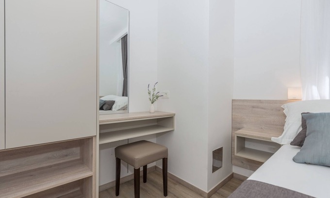 Donja luka Apartment | Two bedroom apartment with terrace Makarska (A-19134-a)