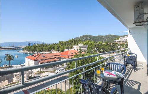 Ploce Apartment | Two-Bedroom Apartment In Ploce