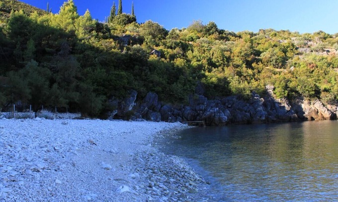 Racisce Apartment | Two bedroom apartment near beach Račišće, Korčula (A-4344-a)