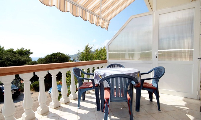 Zavalatica Apartment | Two bedroom apartment with terrace and sea view Zavalatica, Korčula (A-4453-a)
