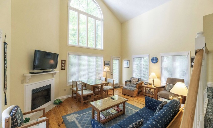 Grand Rivers Condo | Two Bedroom Bayside Condo