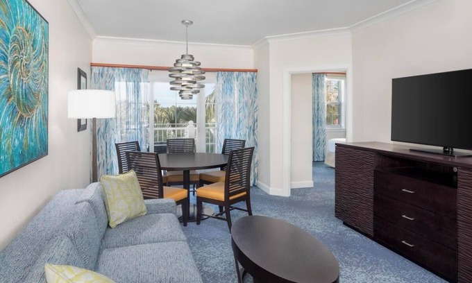 Paradise Island Resort | Two Bedroom Deluxe Villa - 888 sq ft Full kitchen, private balcony or terrace