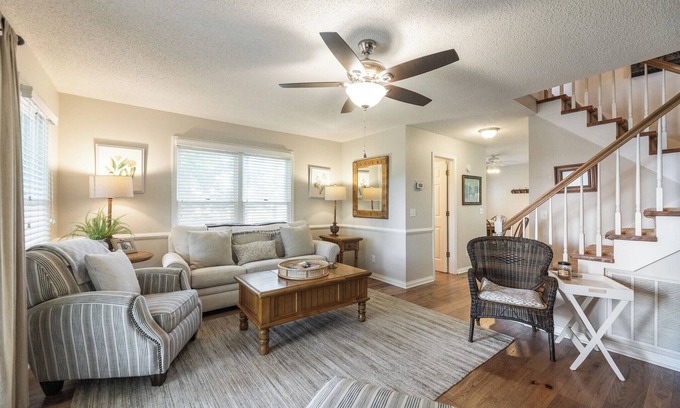 Grand Rivers Condo | Two Bedroom Harbor View Condo