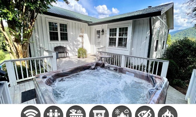 Townsend House | Two-Bedroom House