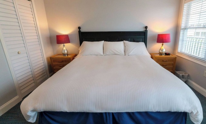 Cape May Hotel | Two Bedroom Two Bath Oceanfront Suite | Sandpiper Beach Club