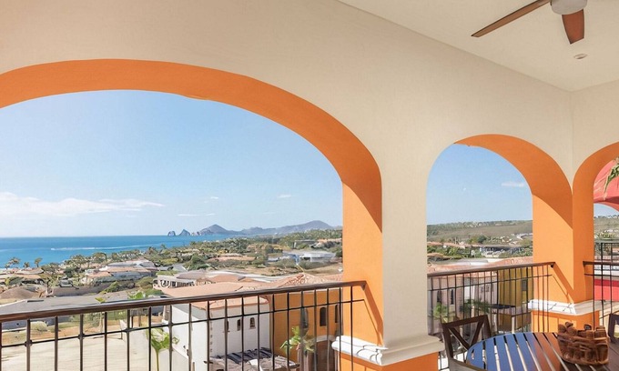 Los Cabos Resort | Two Bedroom Villa - Hacienda Encantada Residences