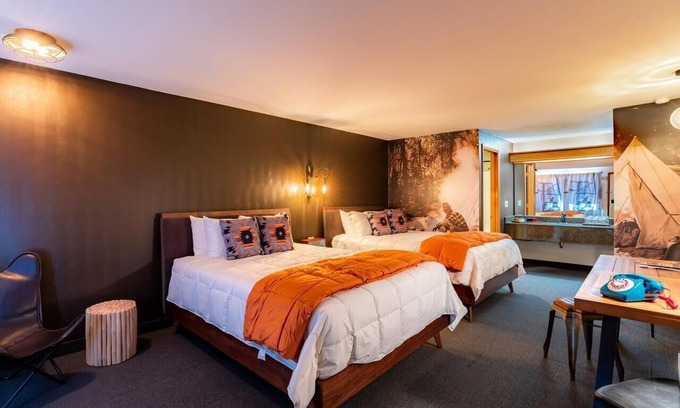 Orchard District Hotel | Two Comfortable Units with Free Parking, Onsite Swimming Pool!