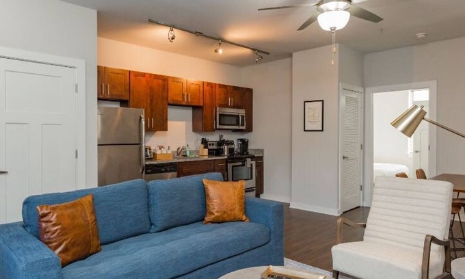 Music Row Apartment | TWO Cozysuites Stylish Music Row Condos w Parking