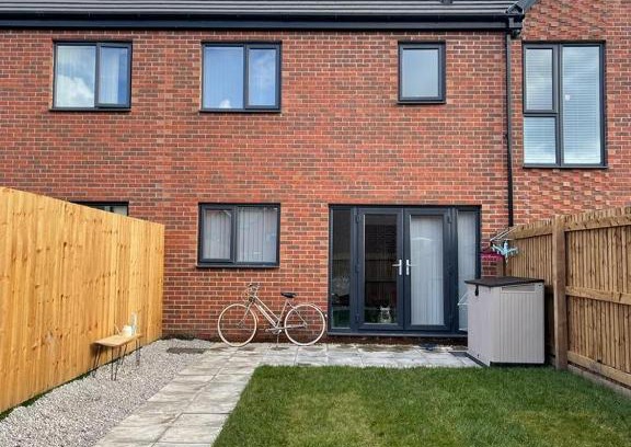 Salford House | Two dogs live here