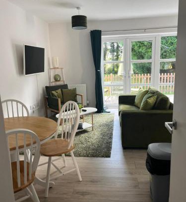 Dover Apartment | Two Dover Ferry Apartments - sleep 8 with private terrace and castle views