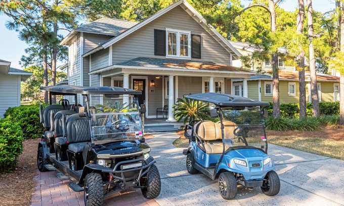 Laurel Grove House | Two Golf Carts ~ Large Porches ~ Bunk Room ~ Extra Den