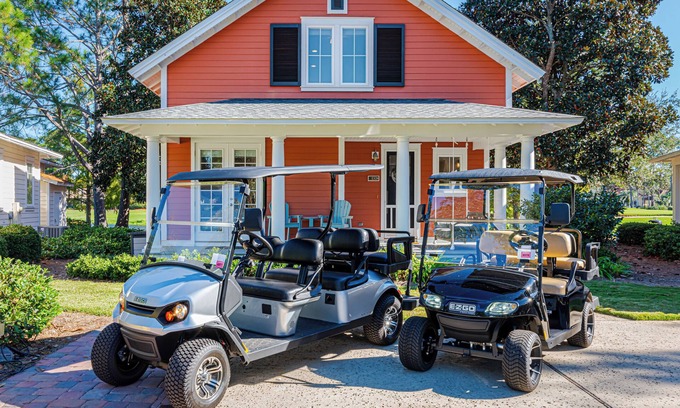 Laurel Grove House | Two Golf Carts ~ Lake & Golf Course Views ~ Screened Porch