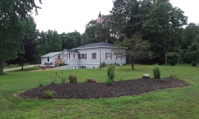 Holland House | Two great towns, one great location
