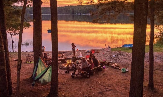 Irons Cabin | Two Lakes Lodge - Large Cozy Cabin on 2 Lakes with Private Beach and 10 acres!