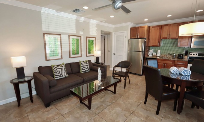 Bradenton Beach Hotel | Two Private Units, One Beach Escape Beach Club Anna Maria Island # 8/9 by RVA