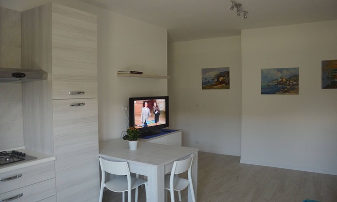 Silvi Marina House | Two-room apartment in a residence by the sea, 30 meters from the beach