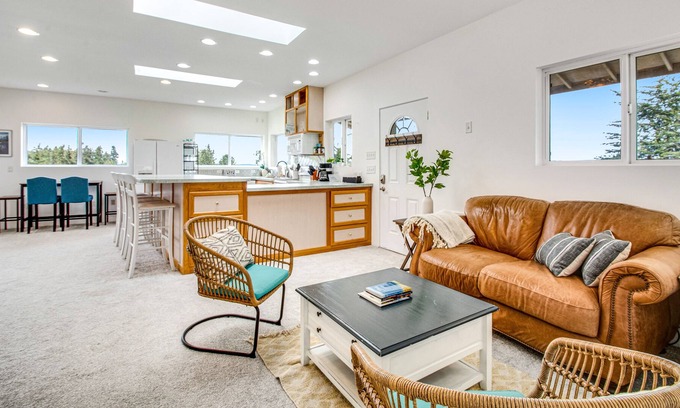 Oak Harbor House | Two-story, bayfront home with WiFi, washer/dryer, & views - walk to the beach