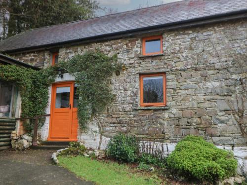 Llanybydder House | Ty Ceffylau