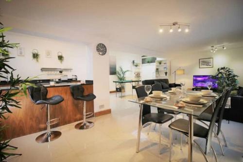 Plasnewydd Apartment | Ty Glas Mews by Property Promise