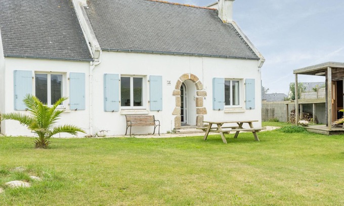 Ploudalmezeau Ski Chalet | TY GWENN - Pretty house with sauna near the sea