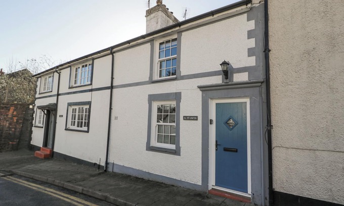 Aberdovey Cottage | TY GWYN, pet friendly, country holiday cottage in Aberdovey
