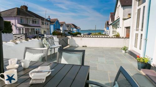 Rhosneigr House | Ty Haf