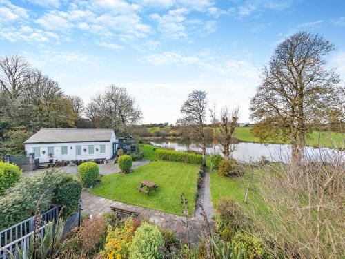 Tyn-y-Gongl House | Ty Llyn Cottage