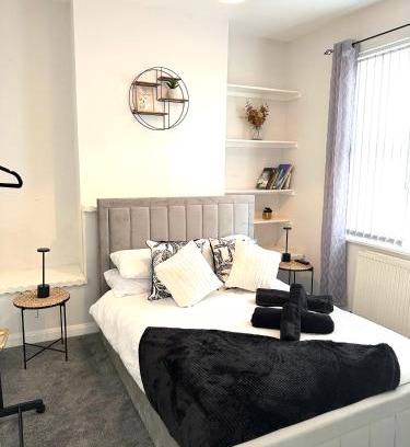 Milford Haven House | Ty Noah- Newly Refurbished Home In The Heart Of Pembrokeshire