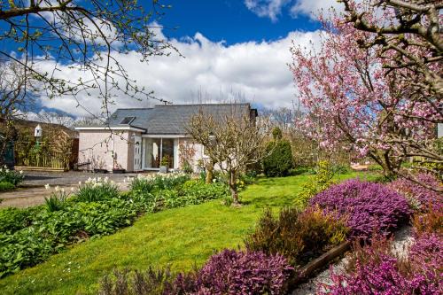 Frongoch House | Ty'r Afon - River Cottage