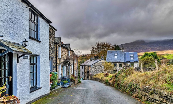 Dolwyddelan House | Ty'r Delyn by Interhome