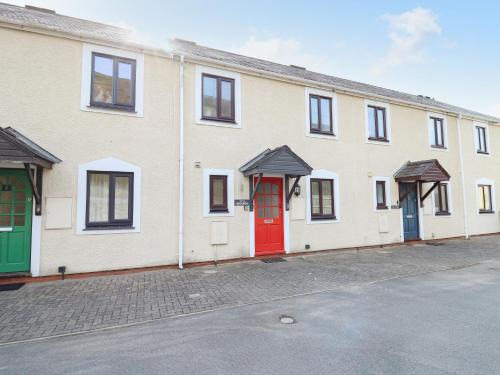 Aberdovey House | Ty'r Heulwen