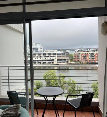 Eikenbosch Apartment | Tyger waterfront apartment