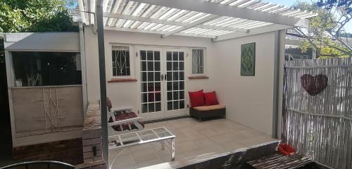 Constantia Apartment | Tyler's at Nirvana