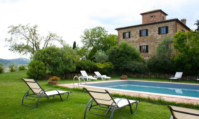 Montepulciano Villa | Typical villa with private pool in a panoramic position in southern Tuscany, a few kilometres from t