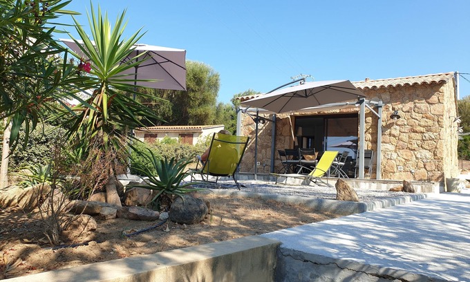 Coti-Chiavari House | U caseddu di a Castagna, Un cocoon au bord de mer