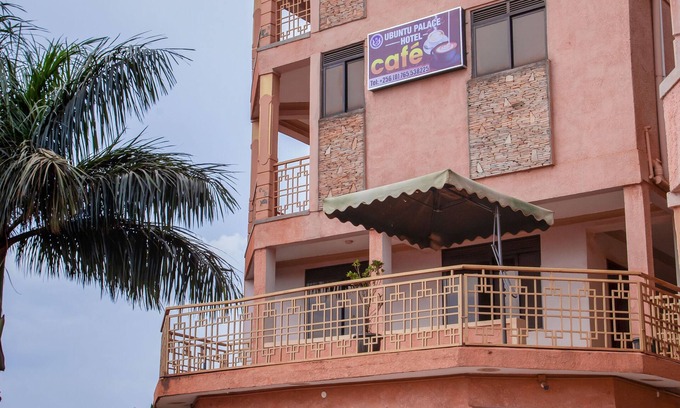 Kampala Apartment | UBUNTU PALANCE HOTEL BY RUNATI