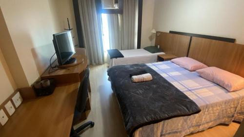 Taguatinga Hotel | UH 406 - 3 Pessoas e garagem