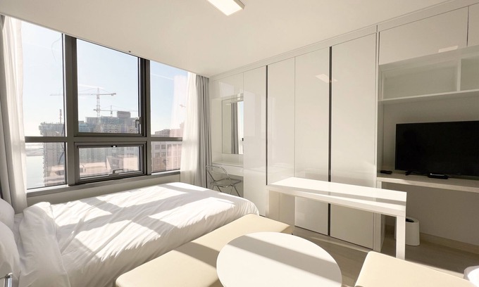 Yeonsu-gu Hotel | UH FLAT THE SONGDO