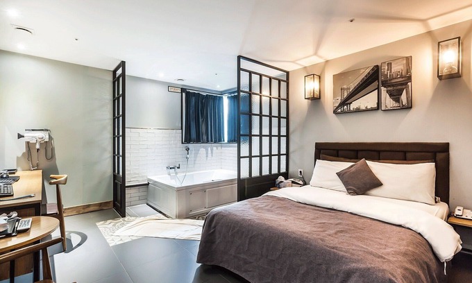 Uijeongbu Hotel | Uijeongbu Banwol